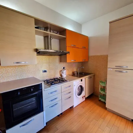 Centro Metro Rebibbia Vendégház *